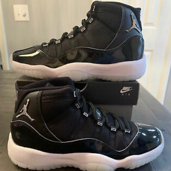 Jordan 11s